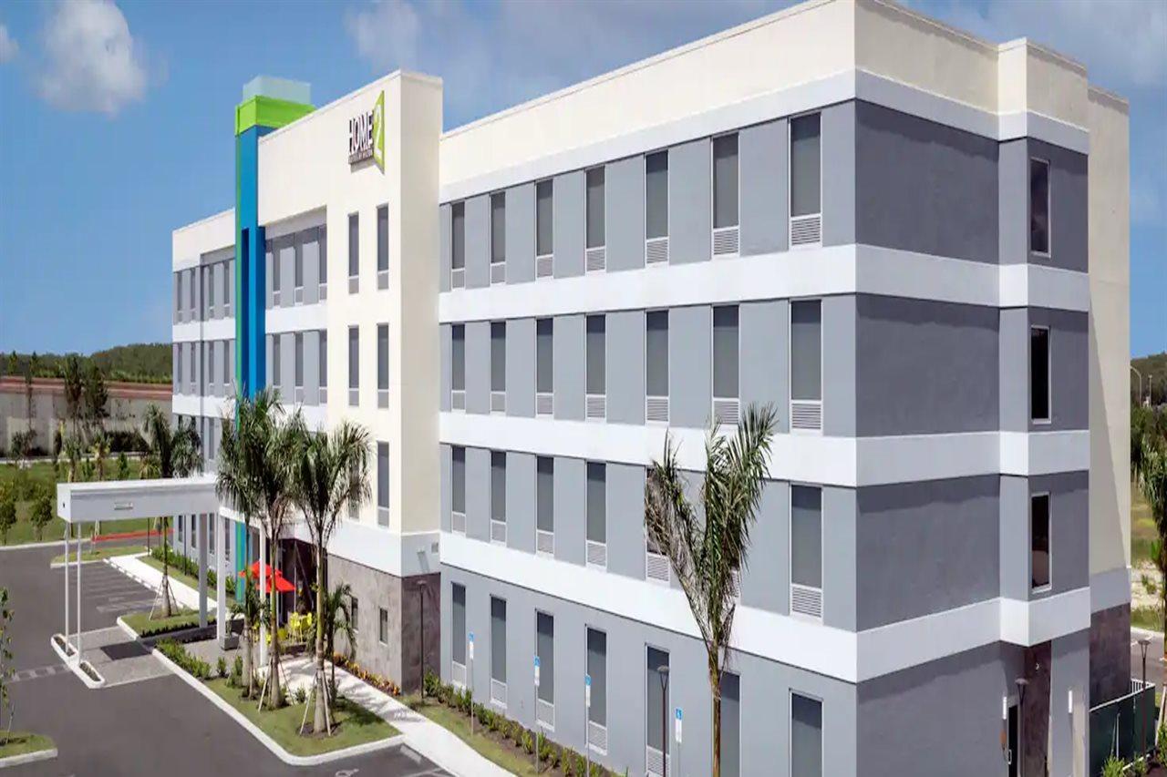 Home2 Suites By Hilton Fort Myers Airport Buitenkant foto
