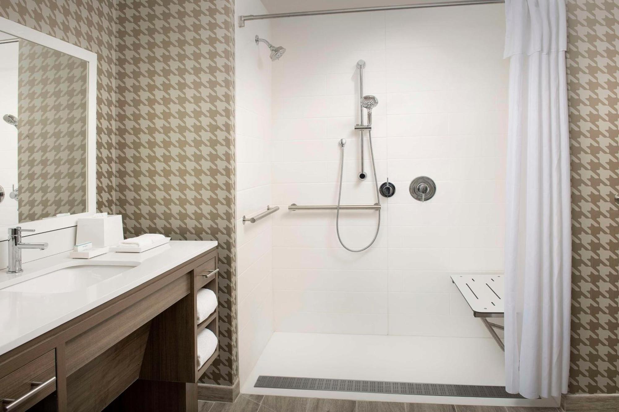 Home2 Suites By Hilton Fort Myers Airport Buitenkant foto