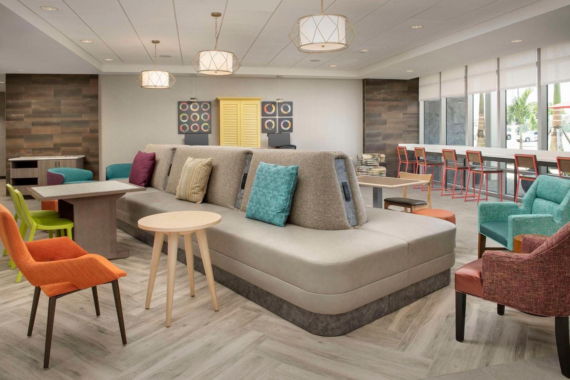 Home2 Suites By Hilton Fort Myers Airport Buitenkant foto