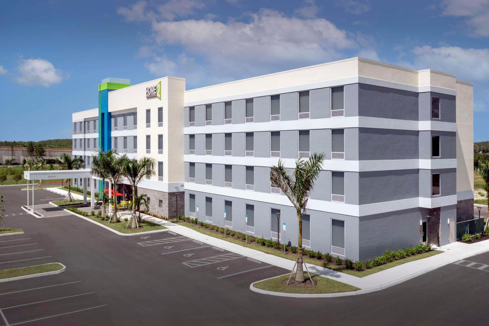 Home2 Suites By Hilton Fort Myers Airport Buitenkant foto